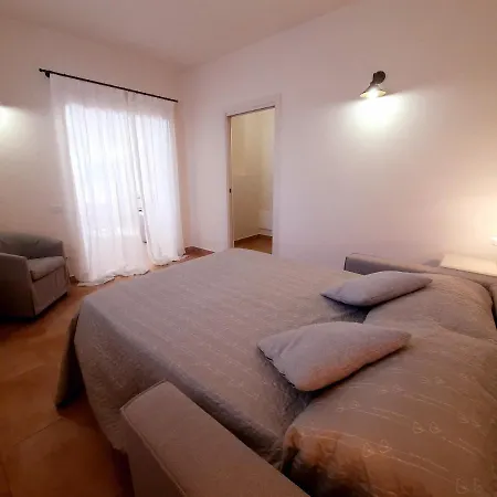 Mignola Le Bozze- Podere Con Piscina-wi-fi Apartamento